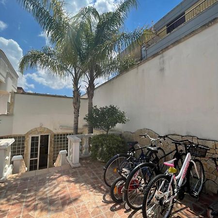Salentina White House Bed & Breakfast Lecce Exterior photo